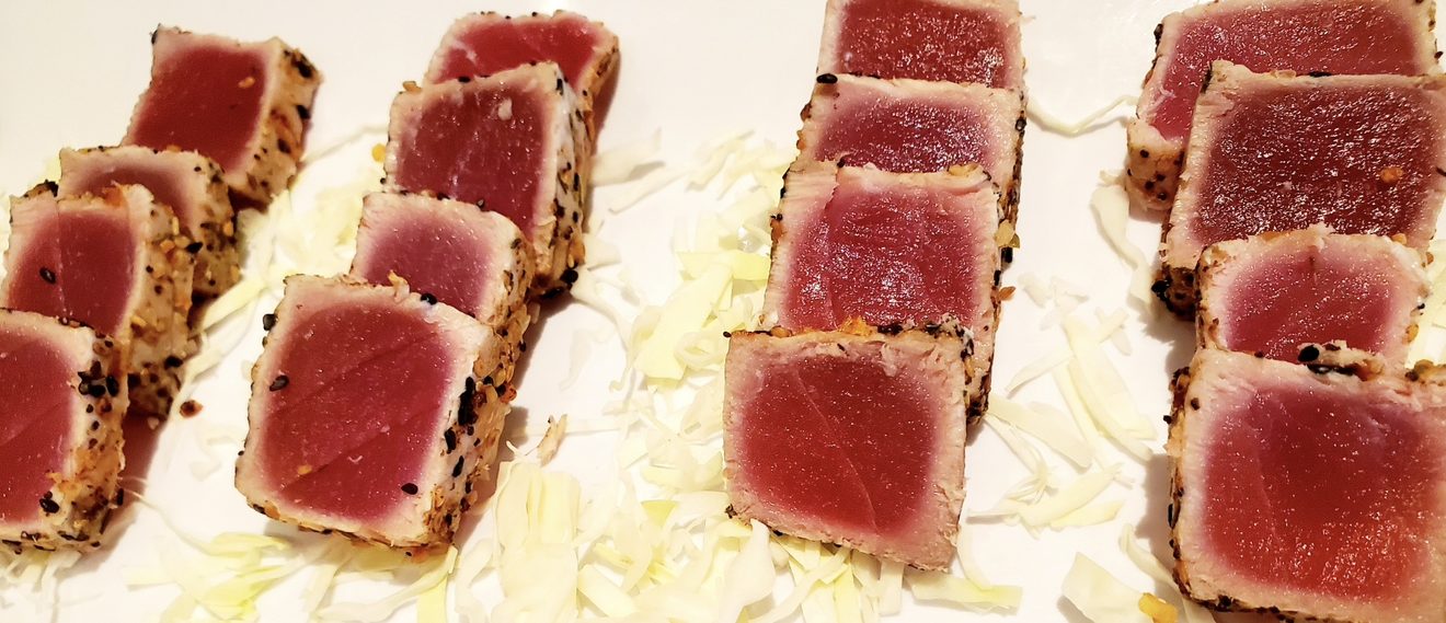 Seared ahi, sliced